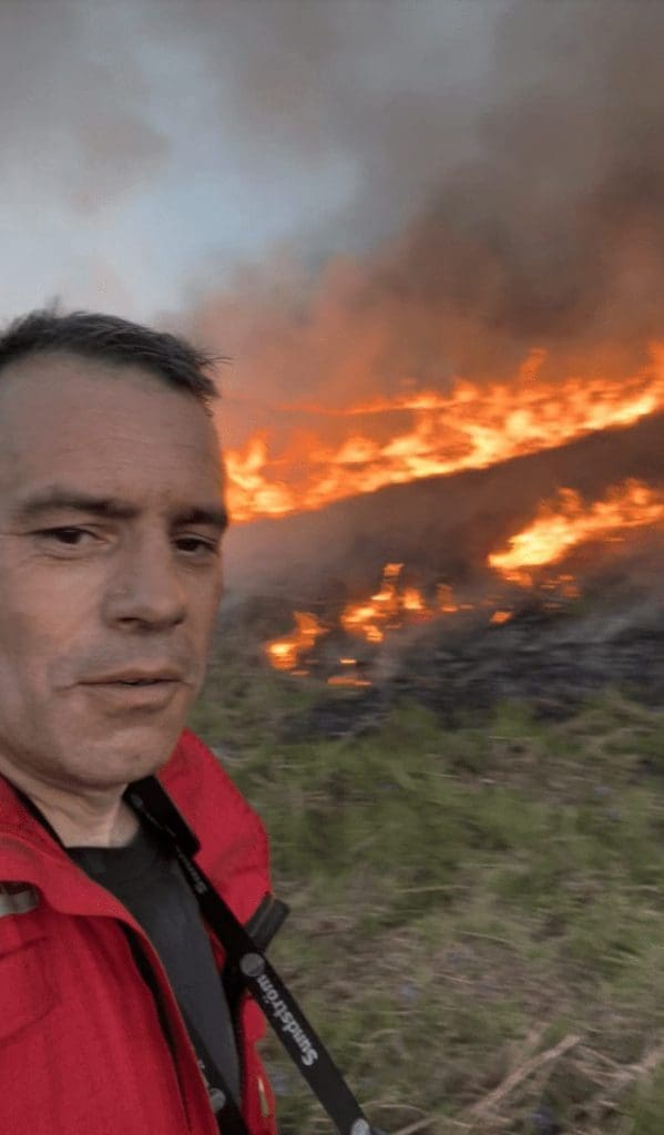 Tony O'Neill, Watch Manager SWFRS, at the Rhigos Mountain wildfire, Rhondda Cynon Taff, Wales, April 2026